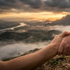 O que a Bíblia diz sobre o suicídio? O valor da vida e o consolo de Deus