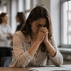 Oração para quem enfrenta rejeição ao compartilhar a fé no trabalho