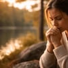 Oração para ansiedade: Entregue suas preocupações a Deus e encontre a paz