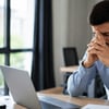 Oração para quem sente ansiedade ao voltar ao trabalho após um período difícil