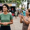 Como reagir a críticas destrutivas e elogios excessivos sem se abalar?