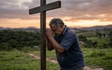 Oração por libertação do sentimento de traição, cura do coração enganado e proteção contra a amargura