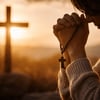 Oração para refletir sobre o amor de Deus na cruz