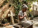 A cura da "fadiga da alma": Como restaurar o esgotamento que o sono não resolve?