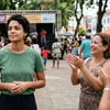 Como reagir a críticas destrutivas e elogios excessivos sem se abalar?