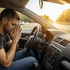 Oração por atenção ao volante, livramento de colisões e paz no trajeto urbano