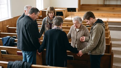 7 orações por renovação e avivamento da igreja local